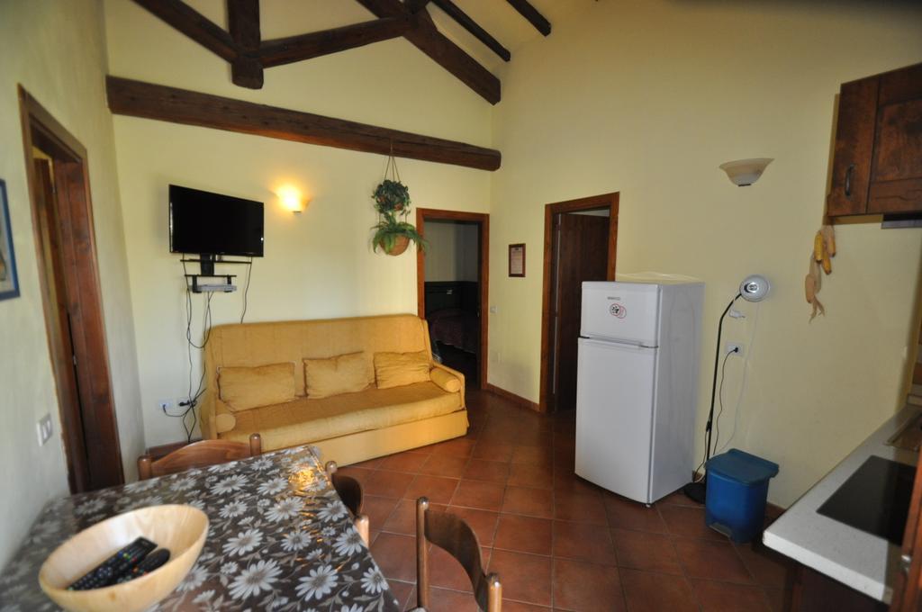 Agriturismo Il Cerrosughero Villa สการ์ลีโน ห้อง รูปภาพ