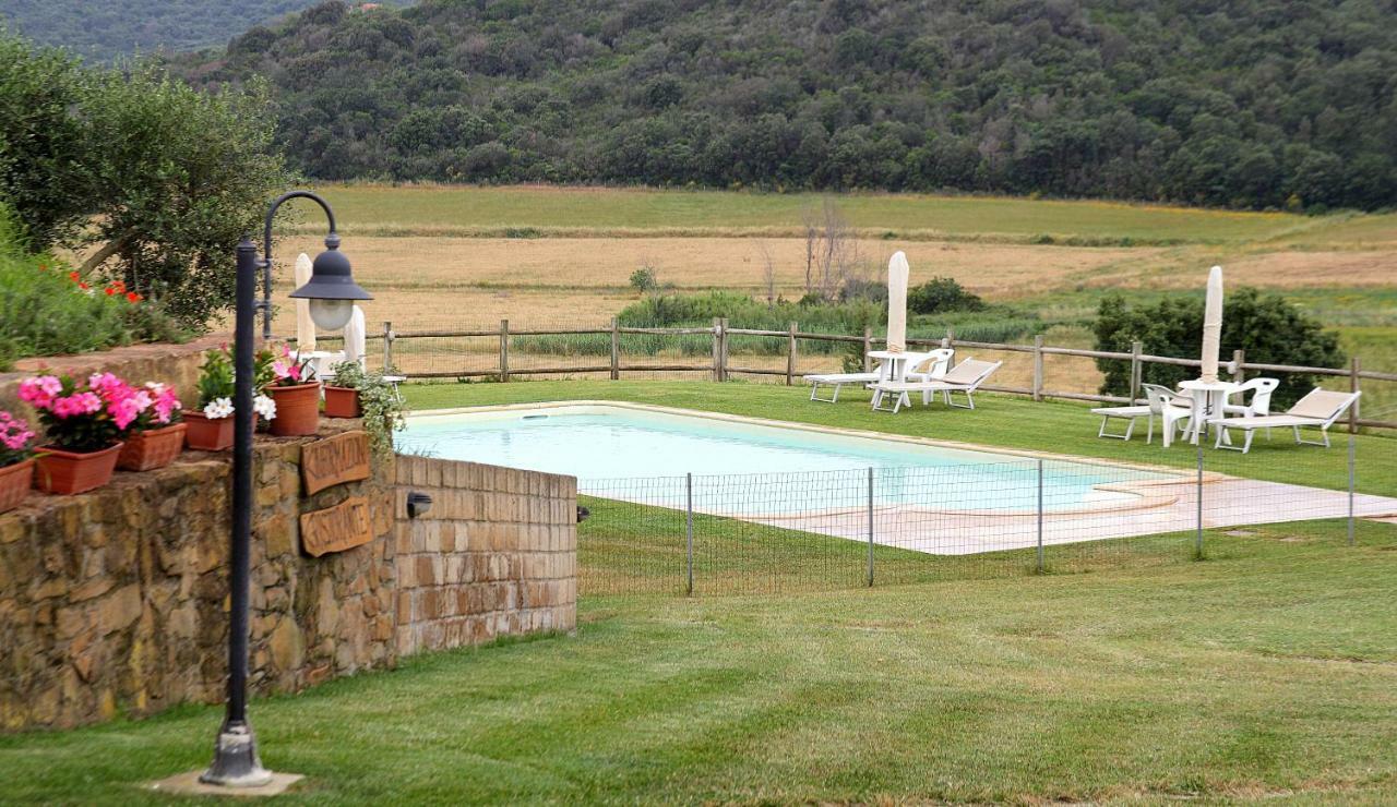 Agriturismo Il Cerrosughero Villa สการ์ลีโน ภายนอก รูปภาพ
